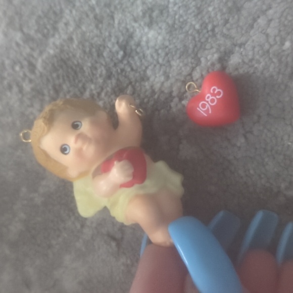 1983 Cupid Hallmark ornament - Rare! - Picture 12 of 12